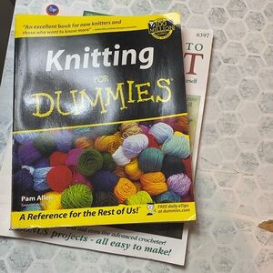 Knitting for Dummies Book